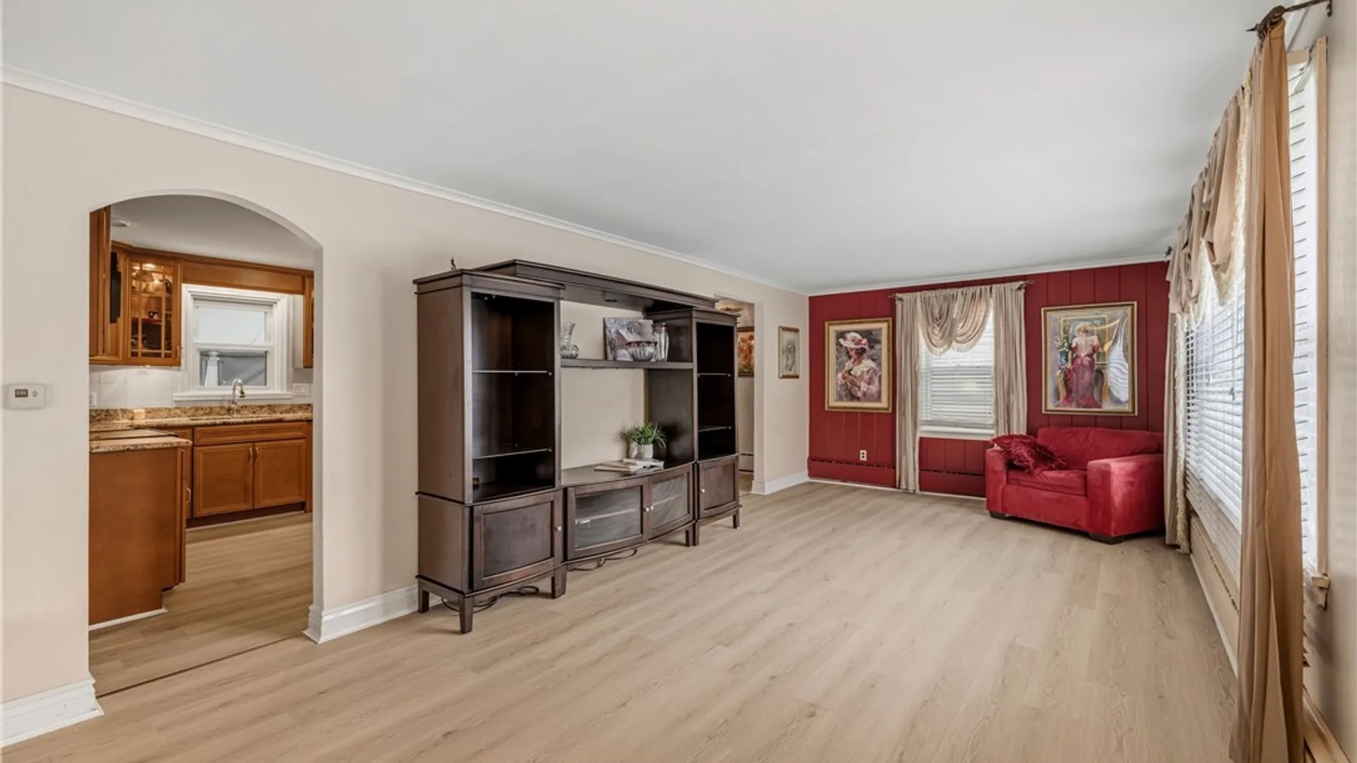 Property at 332 Springville Avenue, Amherst, NY 14226 18