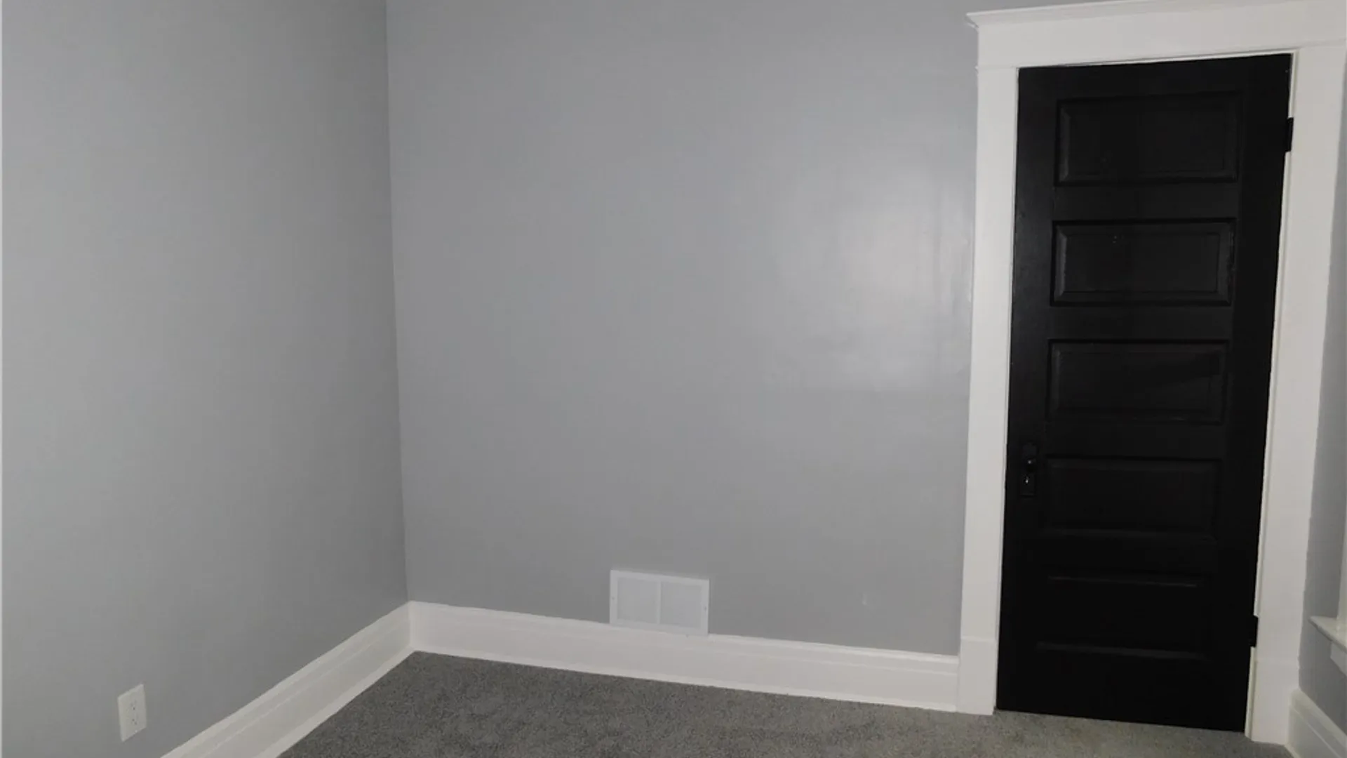 Property at 104 Doyle Avenue, Buffalo, NY 14207 14