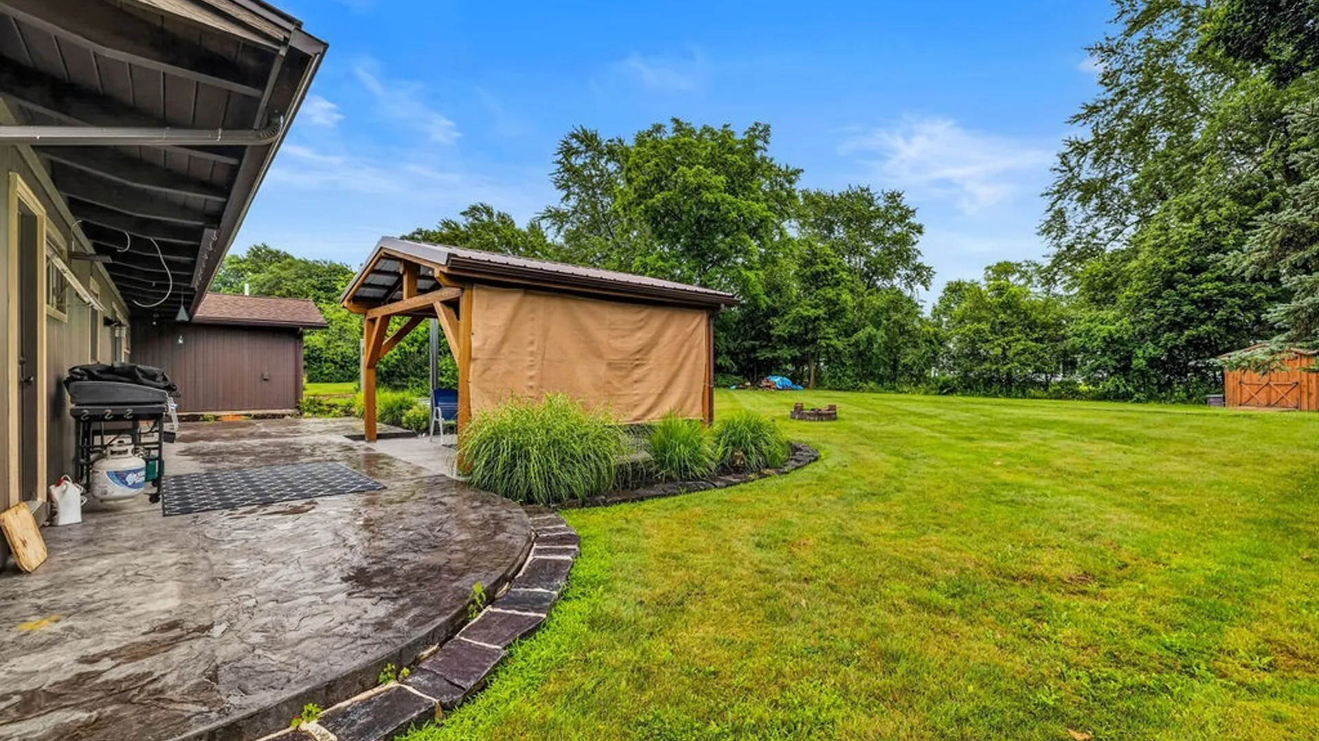 Property at 912 Escarpment Drive, Lewiston, NY 14092 31