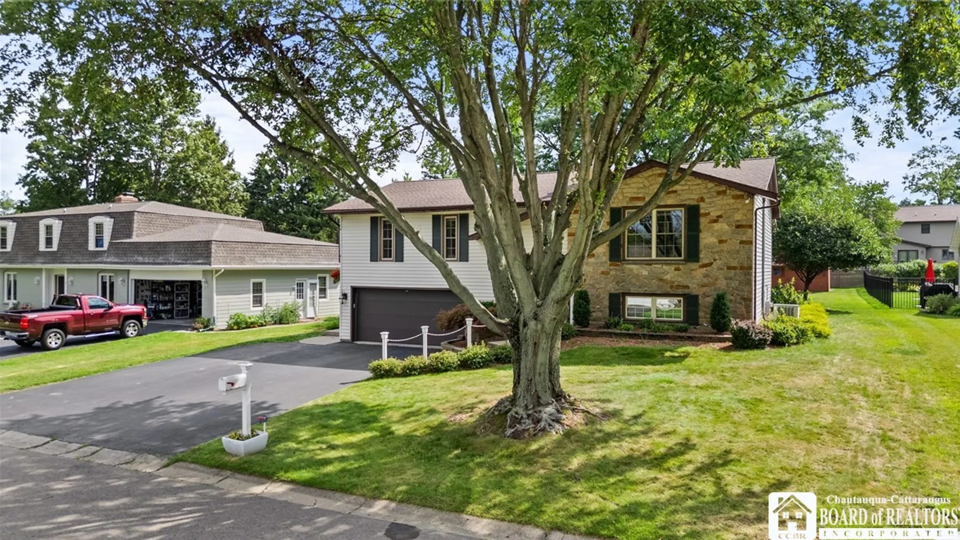 Property at 4 Andrew Court, Pomfret, NY 14063 3