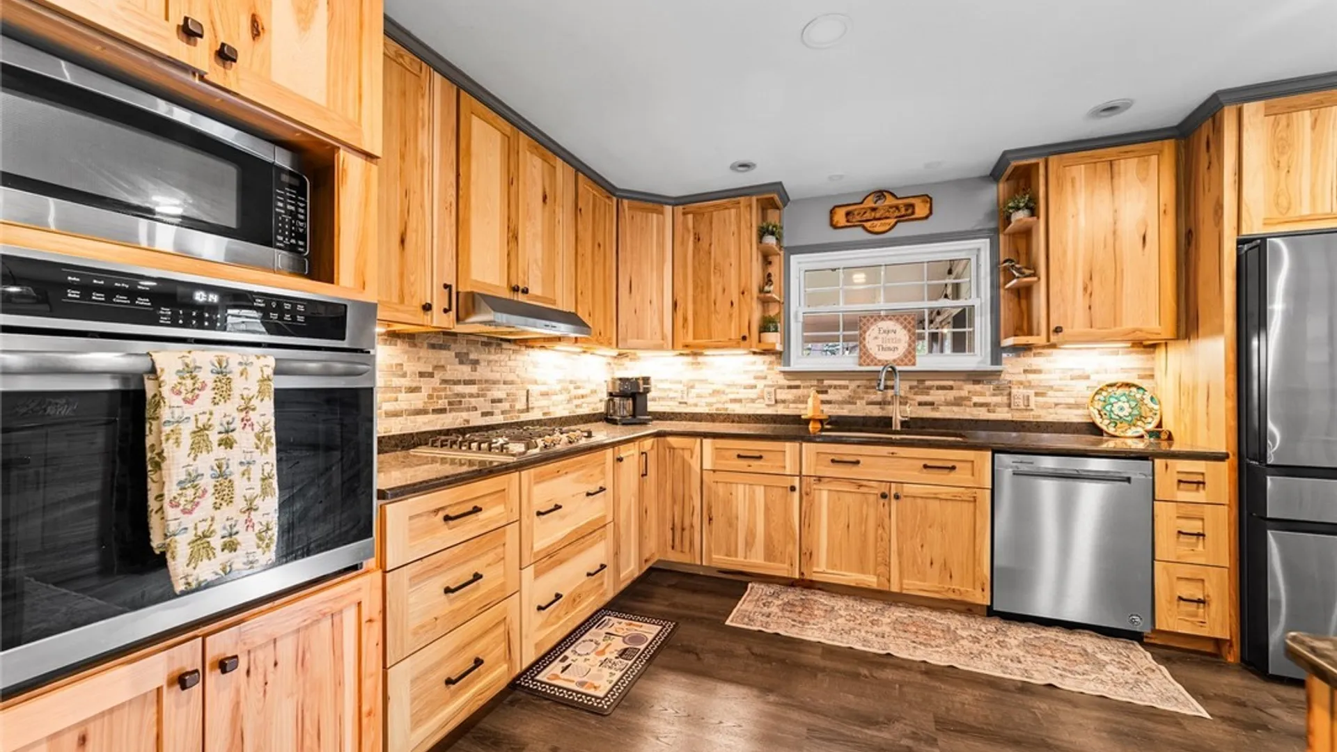 Property at 4 Andrew Court, Pomfret, NY 14063 6