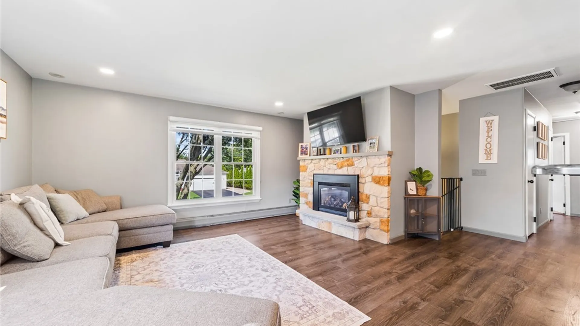 Property at 4 Andrew Court, Pomfret, NY 14063 15