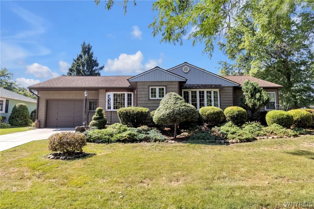 Property at 52 Ralston Avenue, Tonawanda, NY 14217