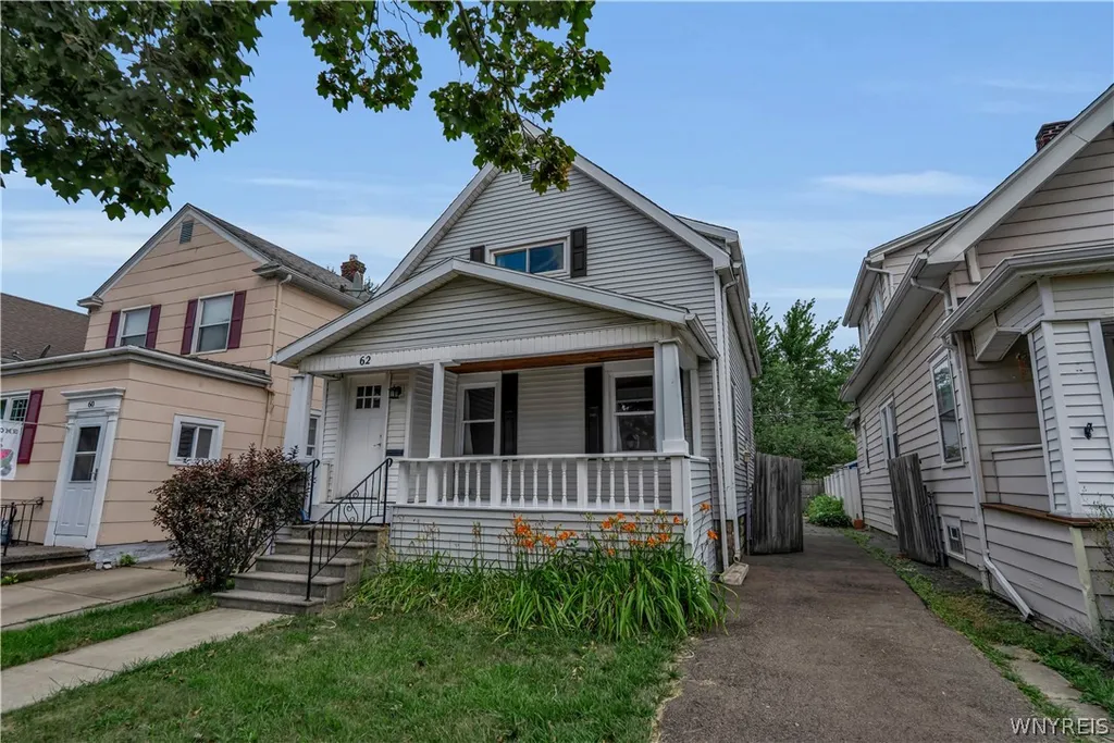 Property at 62 Parkwood Avenue, Tonawanda, NY 14217