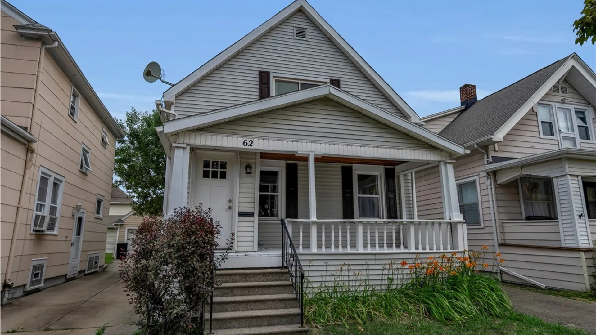 Property at 62 Parkwood Avenue, Tonawanda, NY 14217 3