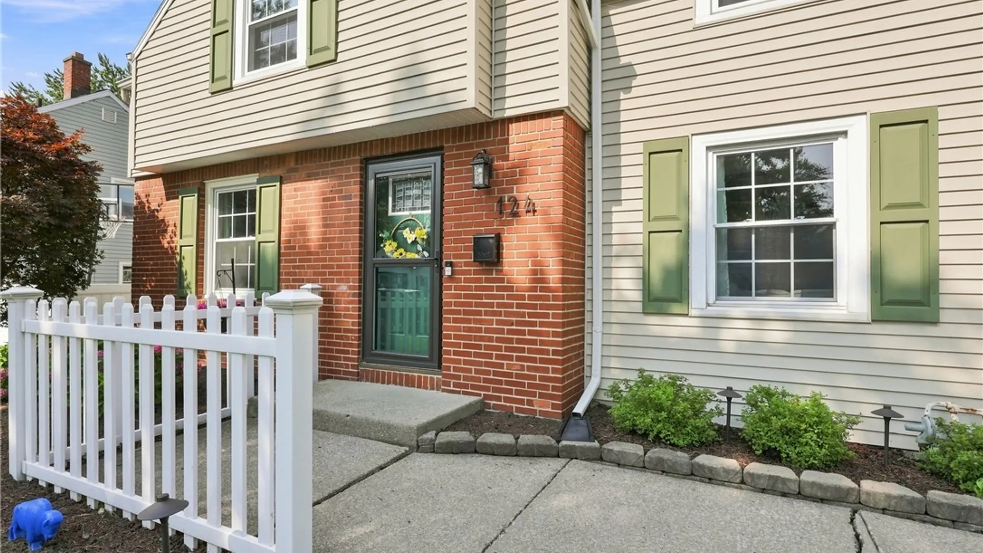 Property at 124 Dalton Drive, Tonawanda, NY 14223 3