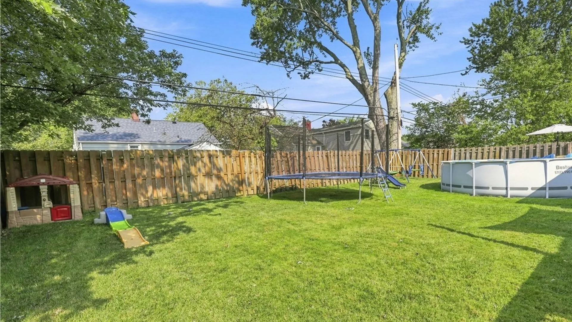 Property at 124 Dalton Drive, Tonawanda, NY 14223 36