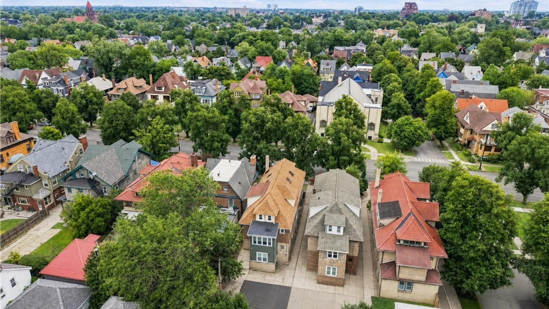 Property at 546 Richmond Avenue, Buffalo, NY 14222 42