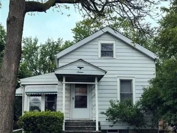 Property at 16 Crestview Avenue, Cheektowaga, NY 14225