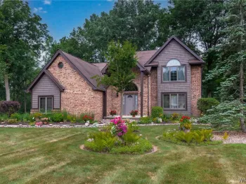 Property at 299 Deerwood Lane, Grand Island, NY 14072