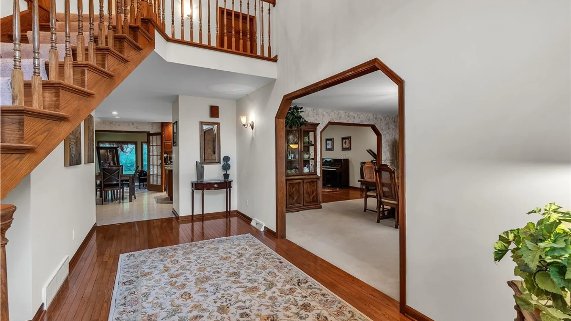 Property at 299 Deerwood Lane, Grand Island, NY 14072 17