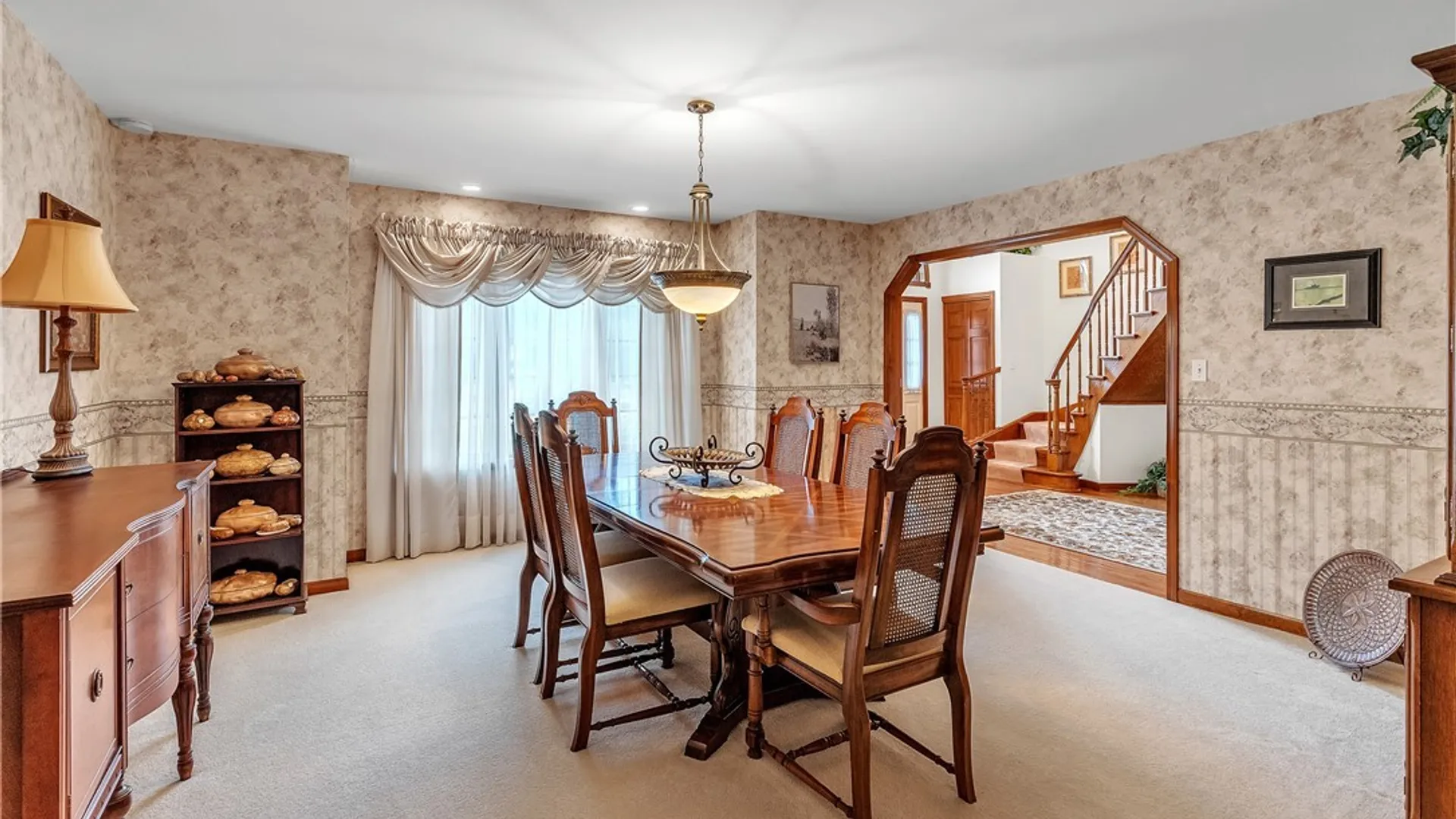 Property at 299 Deerwood Lane, Grand Island, NY 14072 23