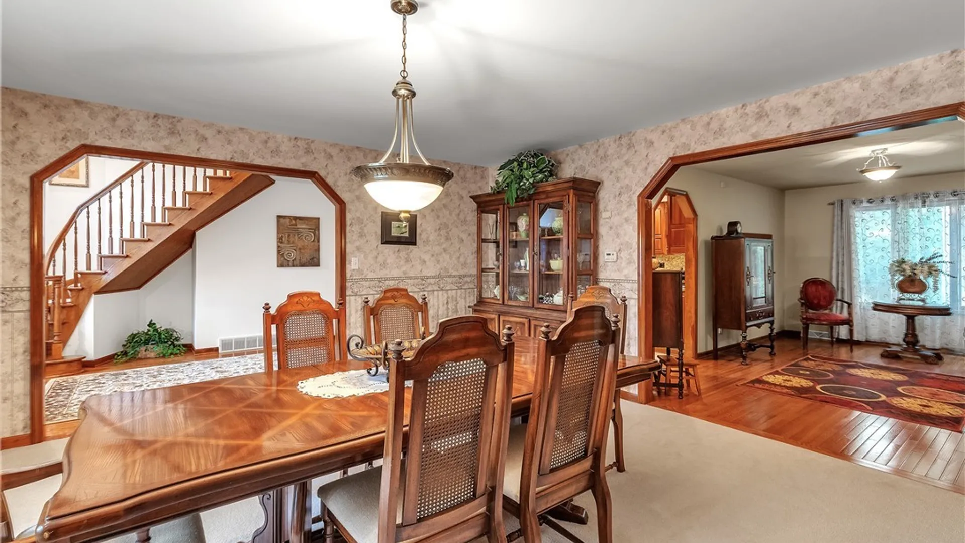 Property at 299 Deerwood Lane, Grand Island, NY 14072 24