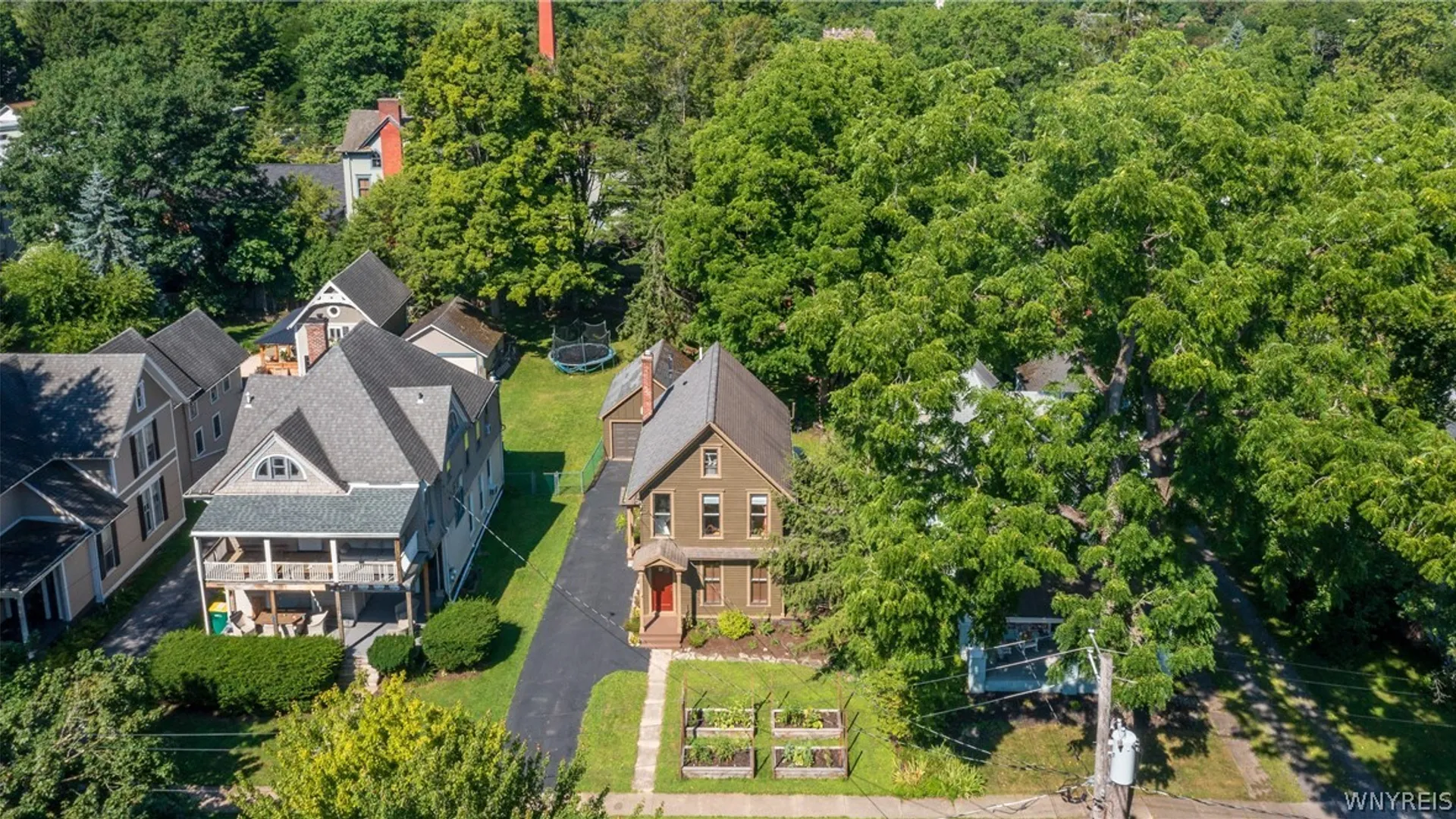 Property at 25 Park Place, Aurora, NY 14052 3
