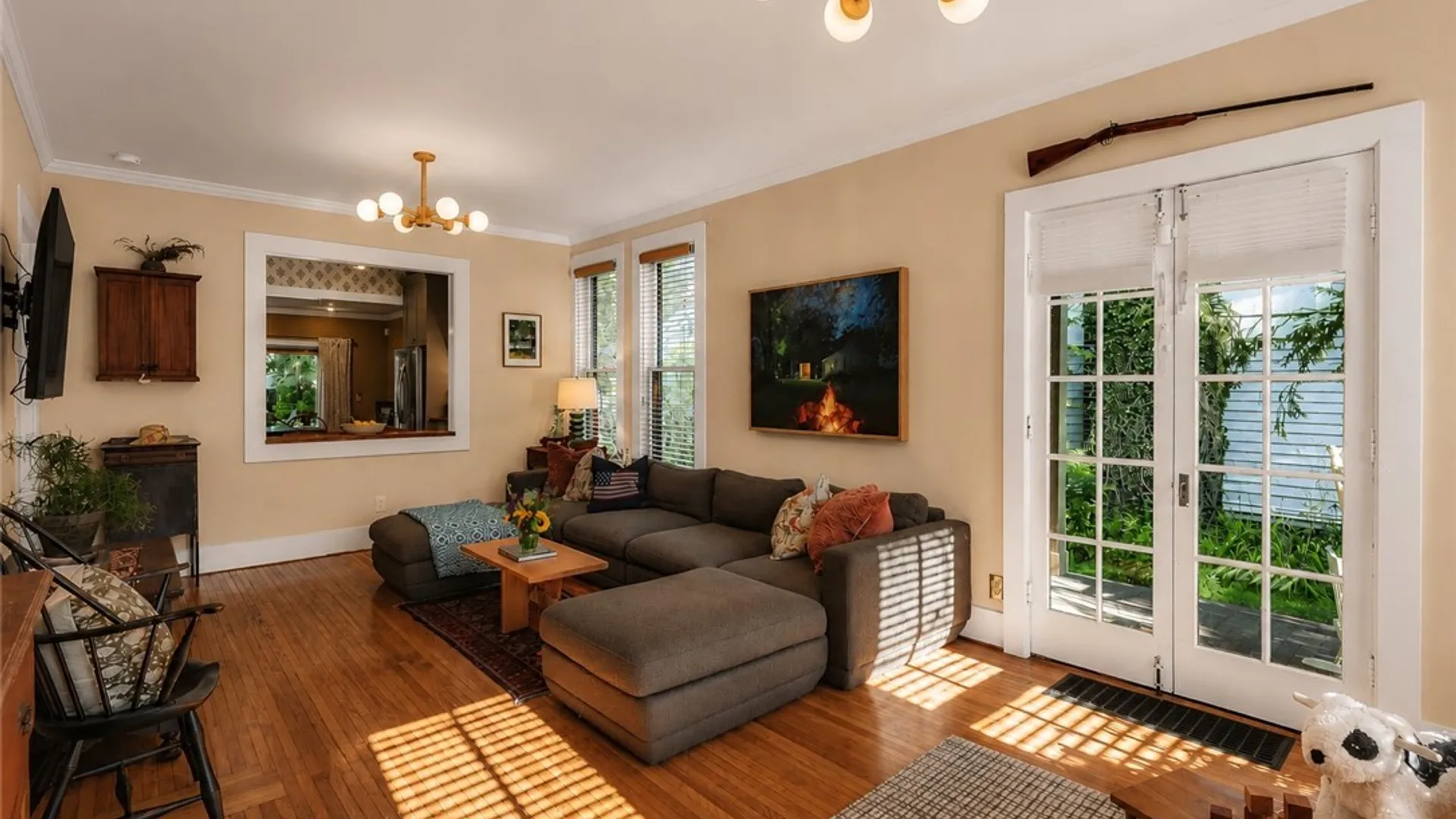 Property at 25 Park Place, Aurora, NY 14052 15