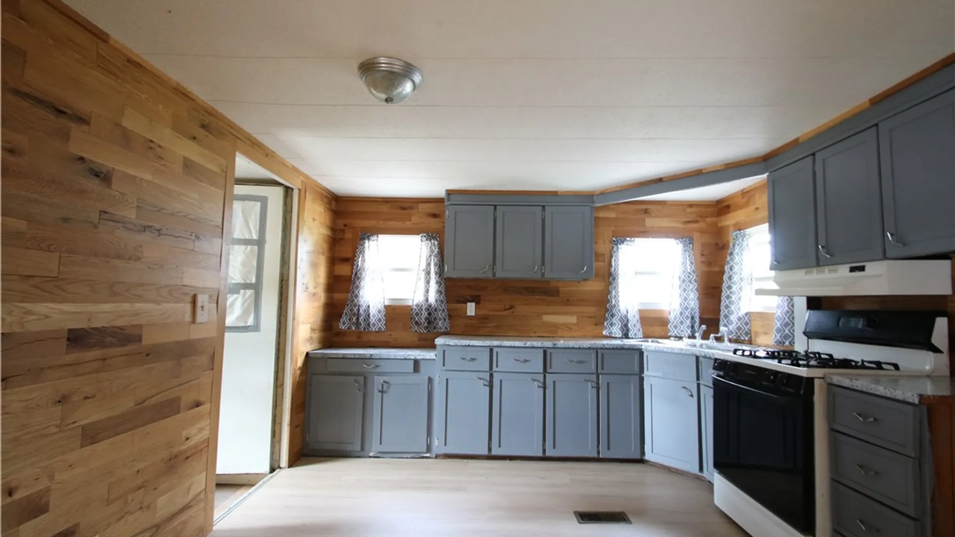Property at 4244 S Fancher Road, Clarendon, NY 14470 7