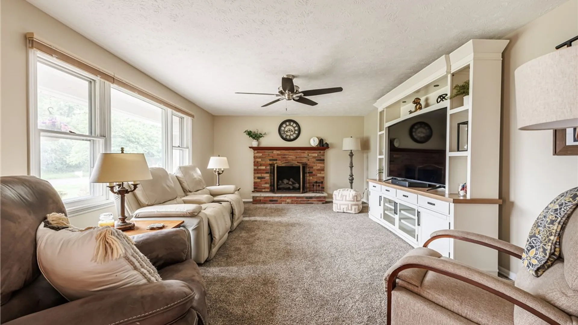 Property at 345 Tobin Road, Pittsford, NY 14467 10