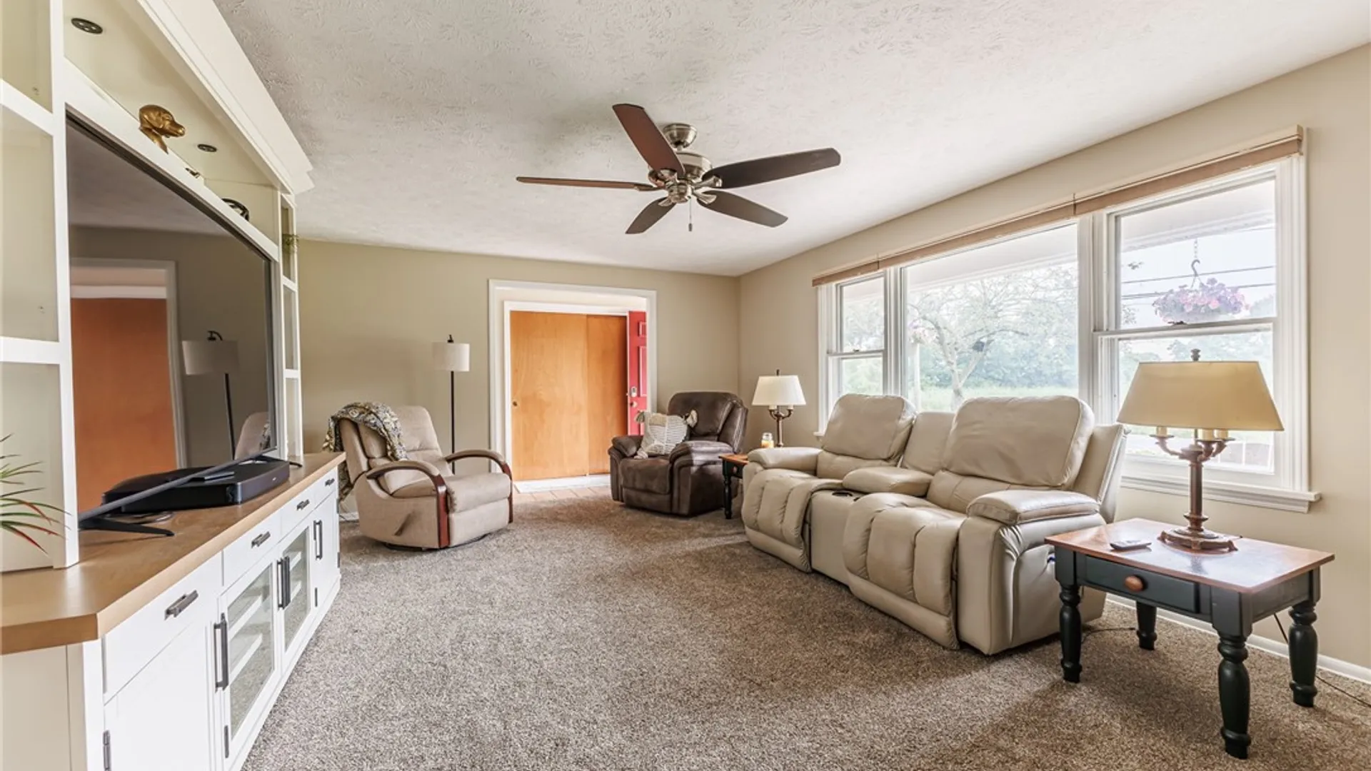 Property at 345 Tobin Road, Pittsford, NY 14467 11
