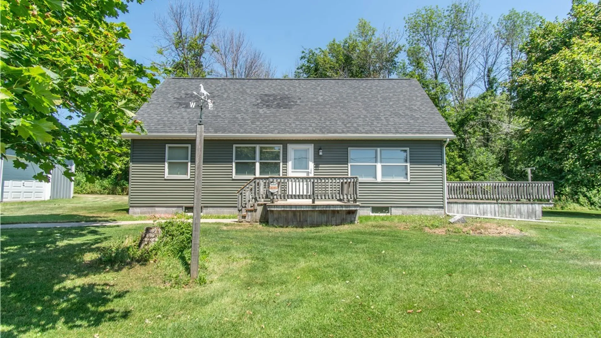 Property at 26884 Three Mile Point Road, Lyme, NY 13622 5
