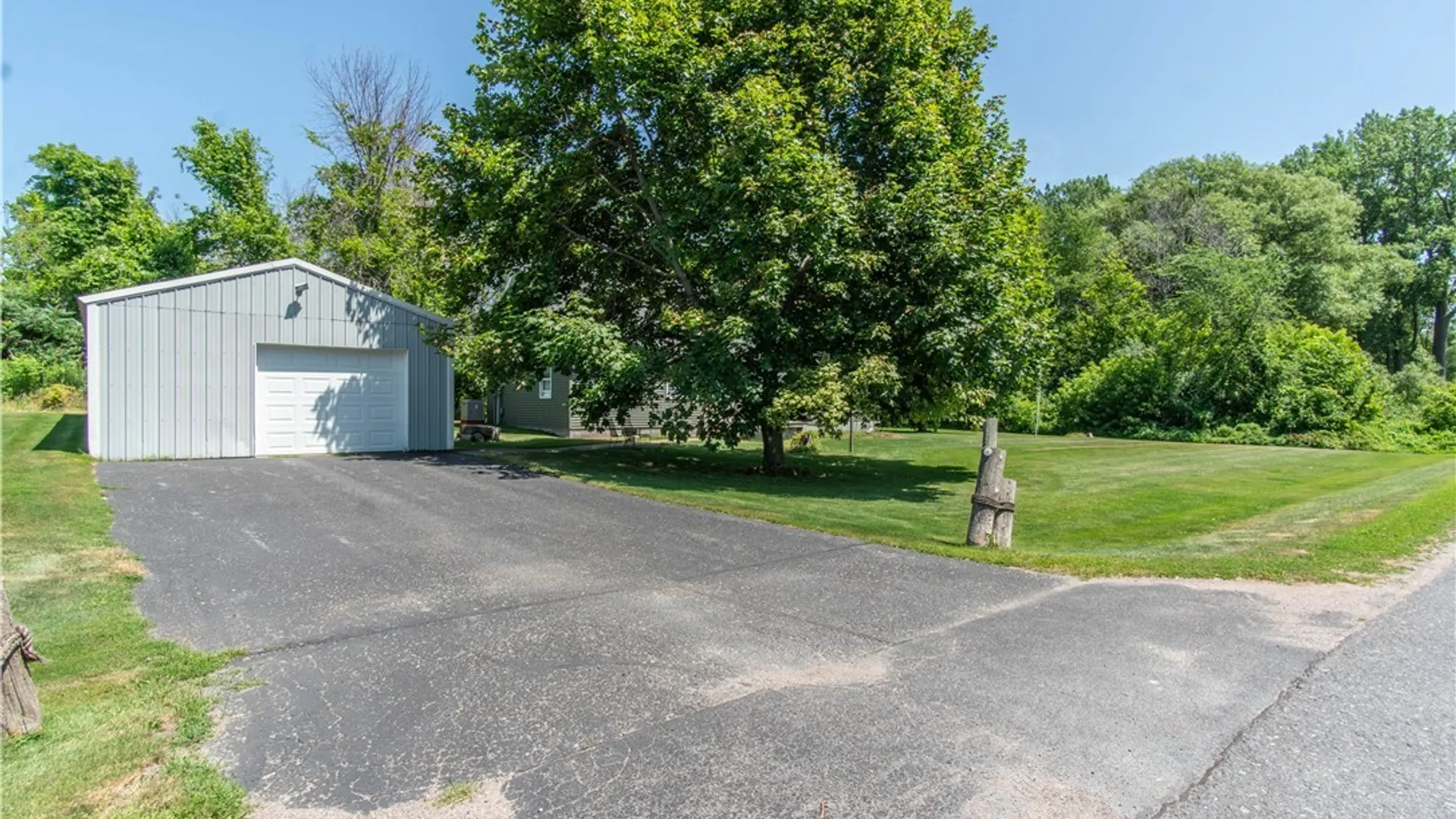Property at 26884 Three Mile Point Road, Lyme, NY 13622 6