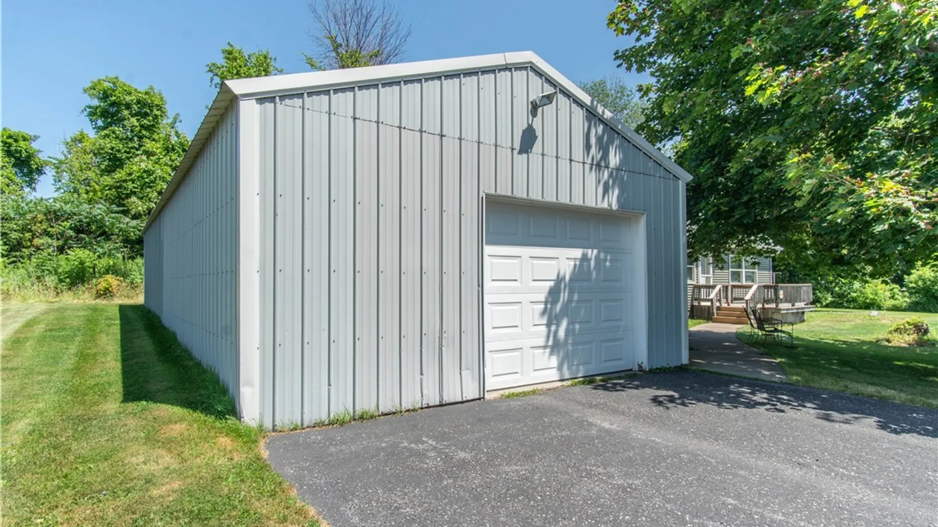 Property at 26884 Three Mile Point Road, Lyme, NY 13622 3