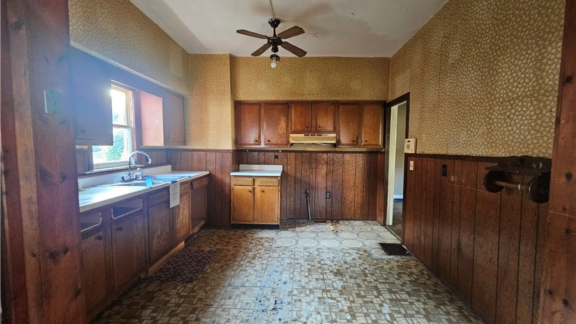 Property at 221 Crete Avenue, Elmira City, NY 14901 8