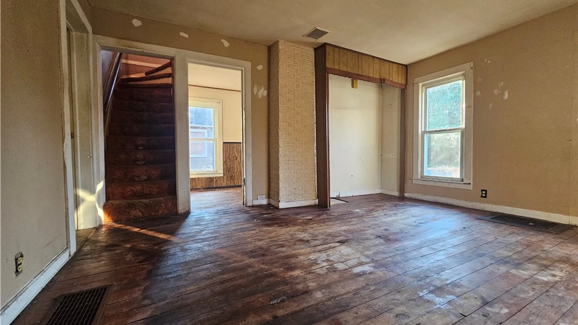 Property at 221 Crete Avenue, Elmira City, NY 14901 10