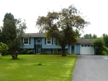 Property at 34 Spicewood Lane, Chili, NY 14624