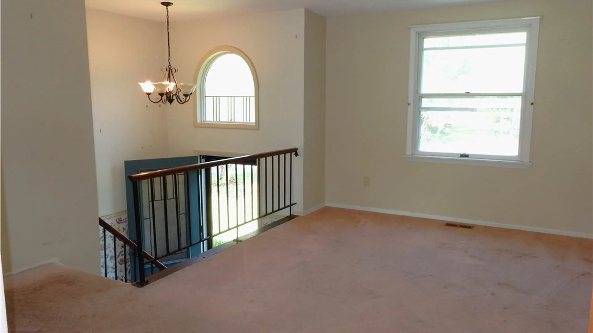 Property at 34 Spicewood Lane, Chili, NY 14624 4