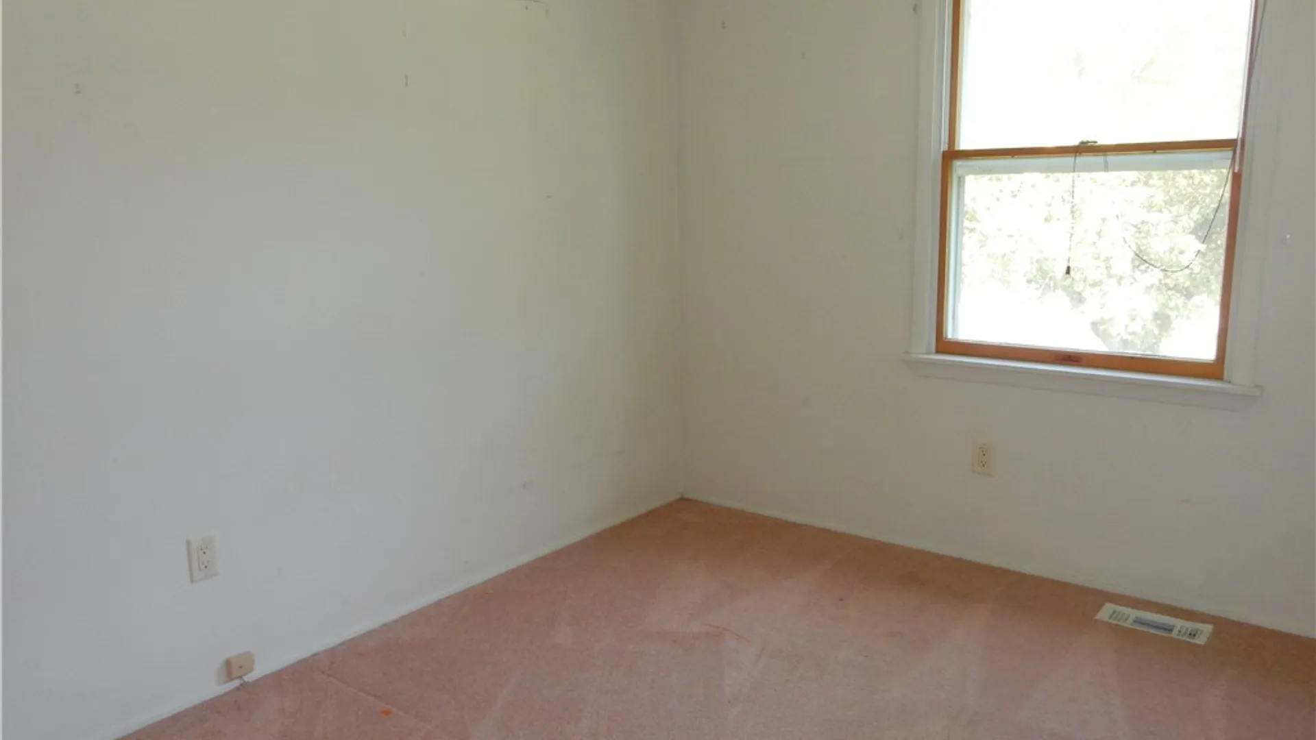 Property at 34 Spicewood Lane, Chili, NY 14624 13
