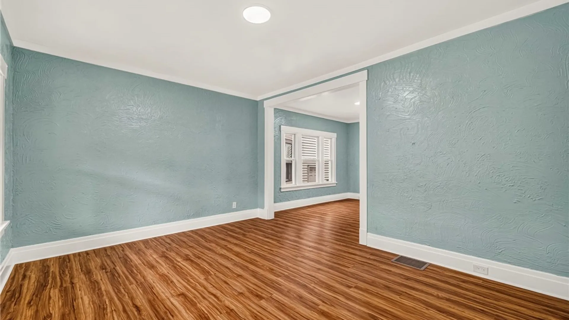 Property at 55 Wyoming Avenue, Buffalo, NY 14215 6