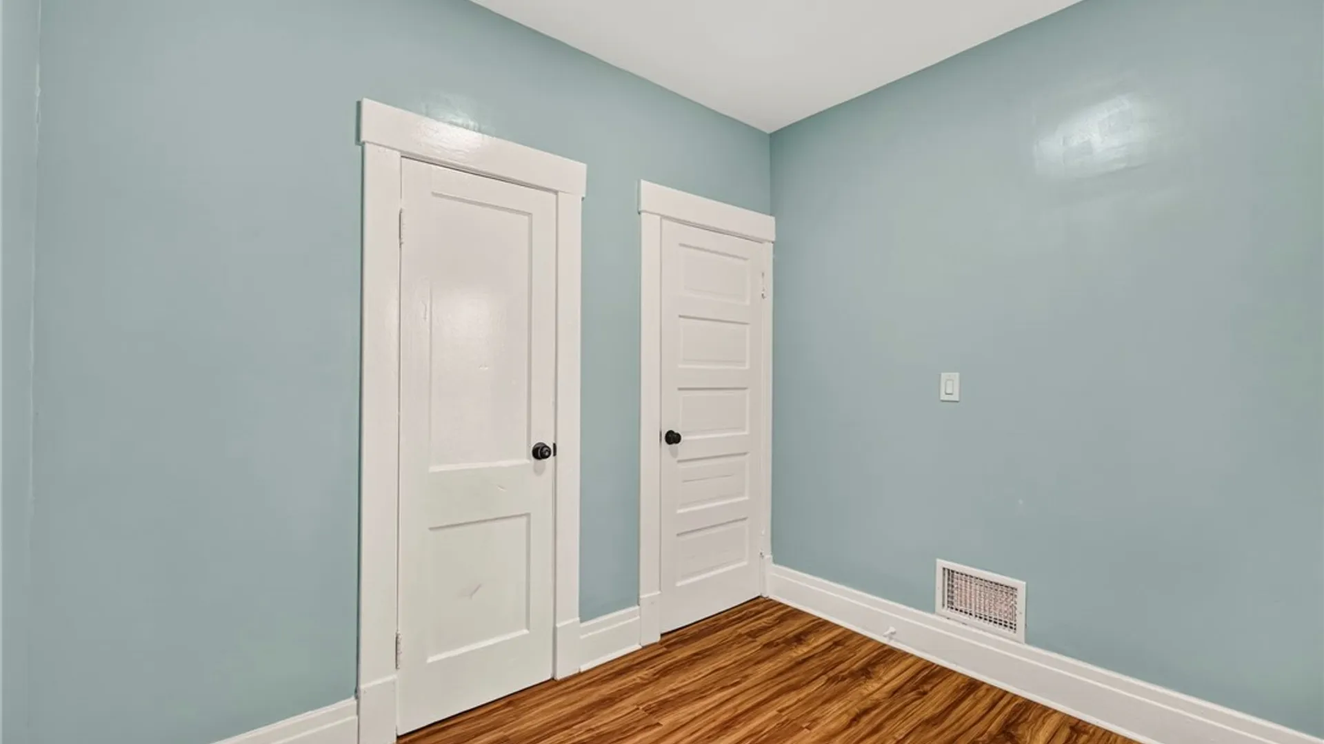 Property at 55 Wyoming Avenue, Buffalo, NY 14215 20