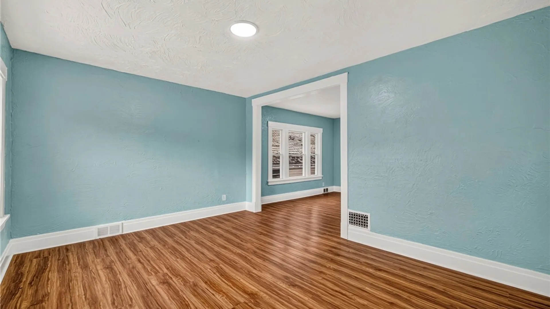 Property at 55 Wyoming Avenue, Buffalo, NY 14215 29