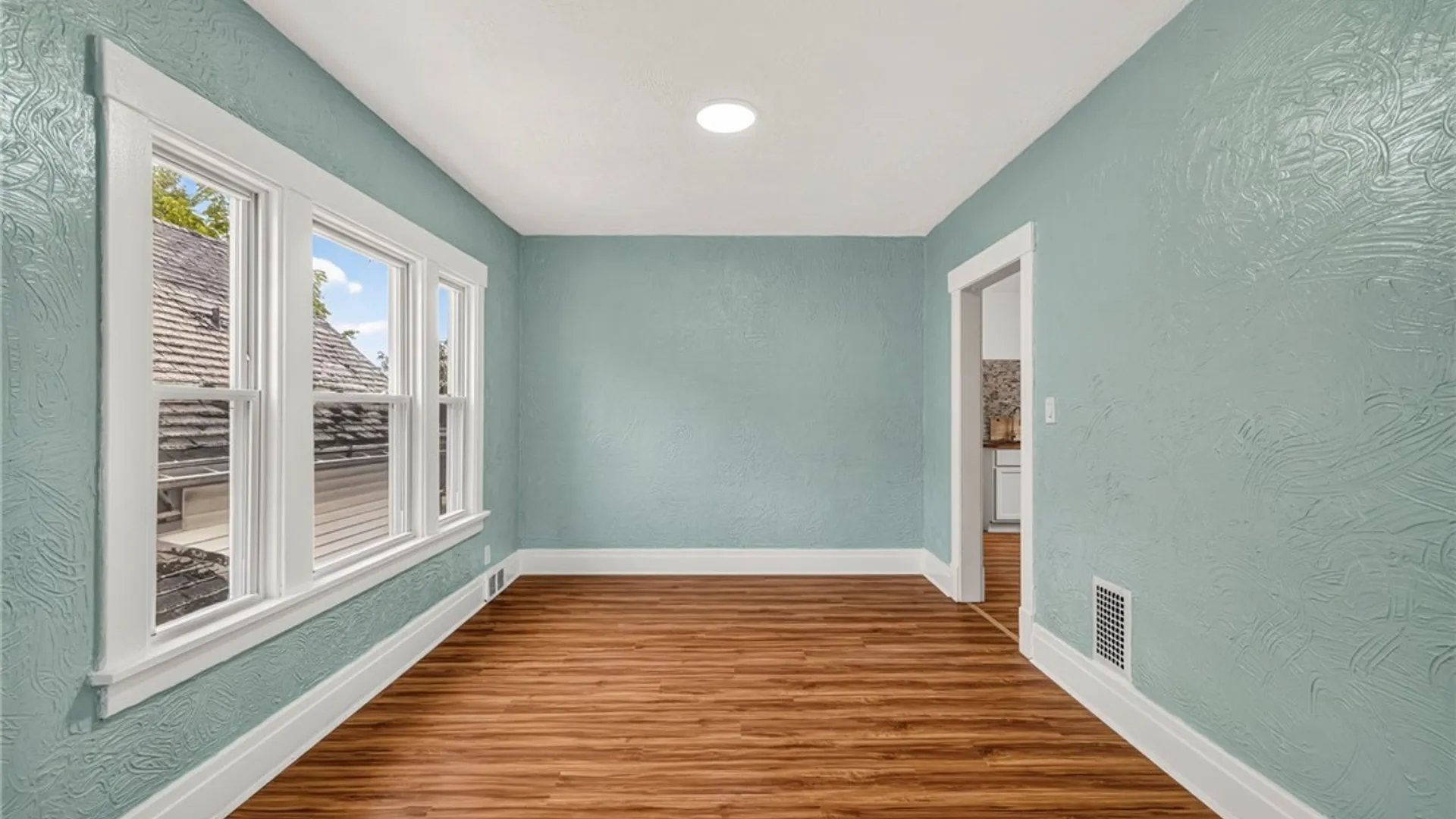 Property at 55 Wyoming Avenue, Buffalo, NY 14215 30