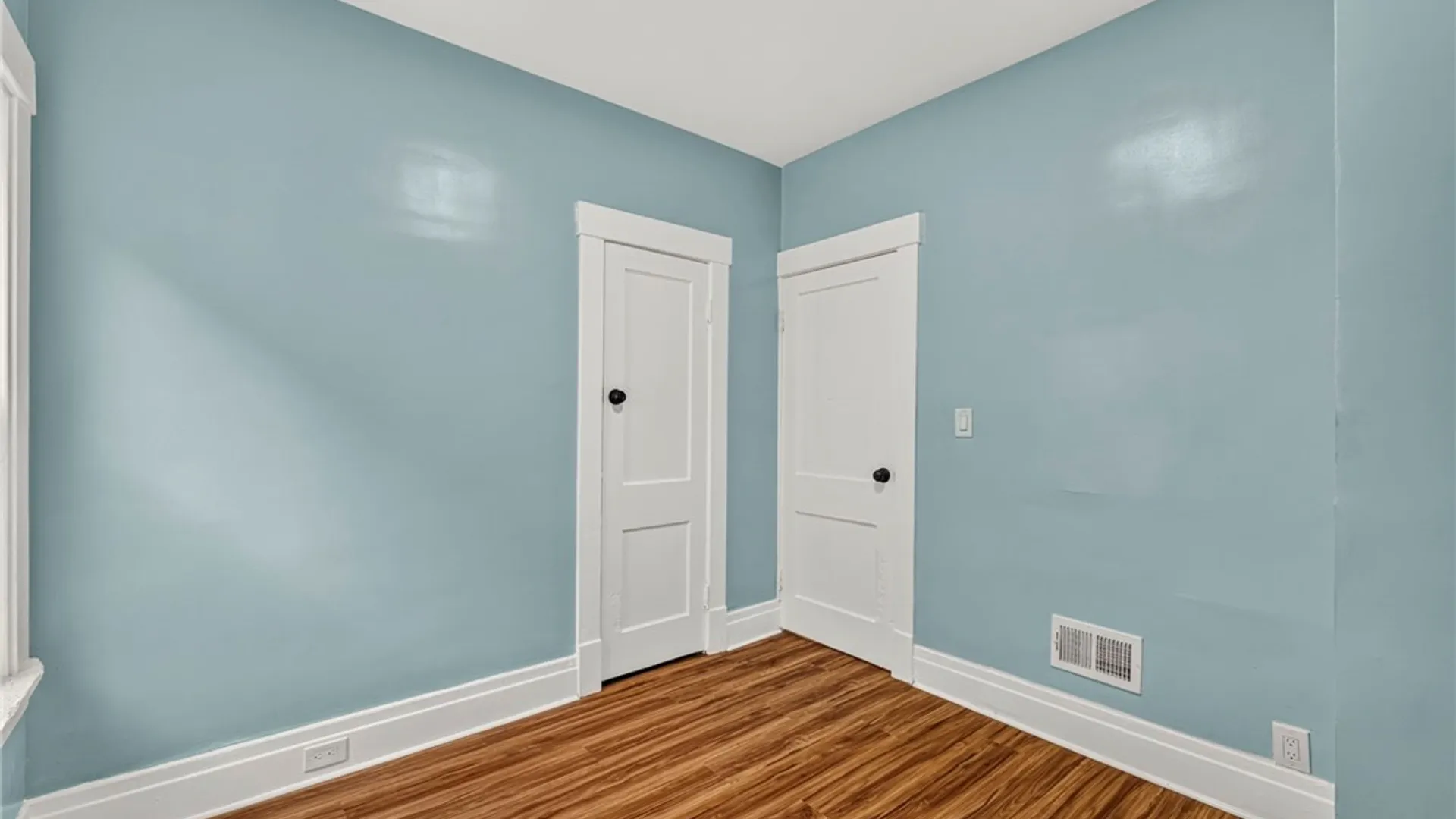 Property at 55 Wyoming Avenue, Buffalo, NY 14215 15