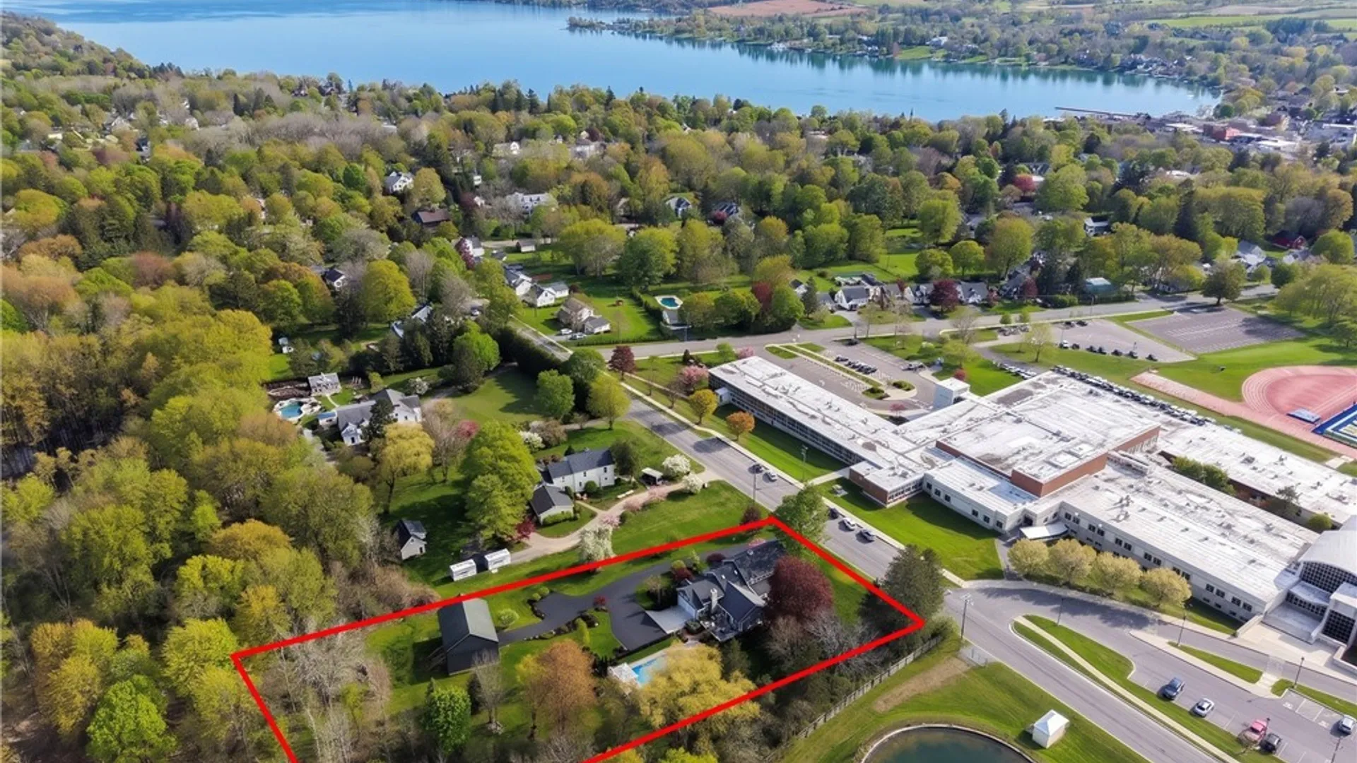 Property at 32 East Street, Skaneateles, NY 13152 3