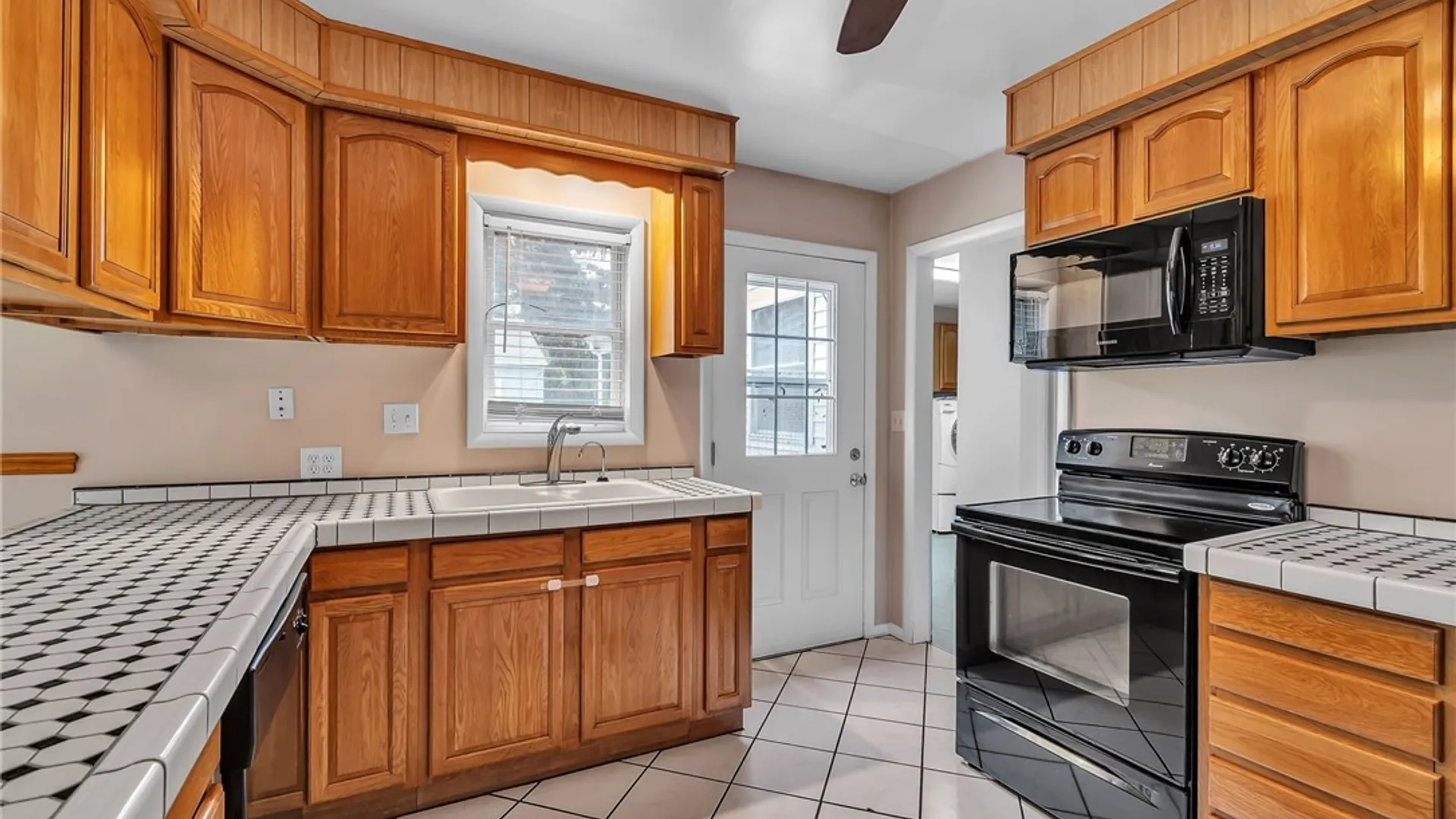 Property at 265 N 5th Street, Lewiston, NY 14092 9