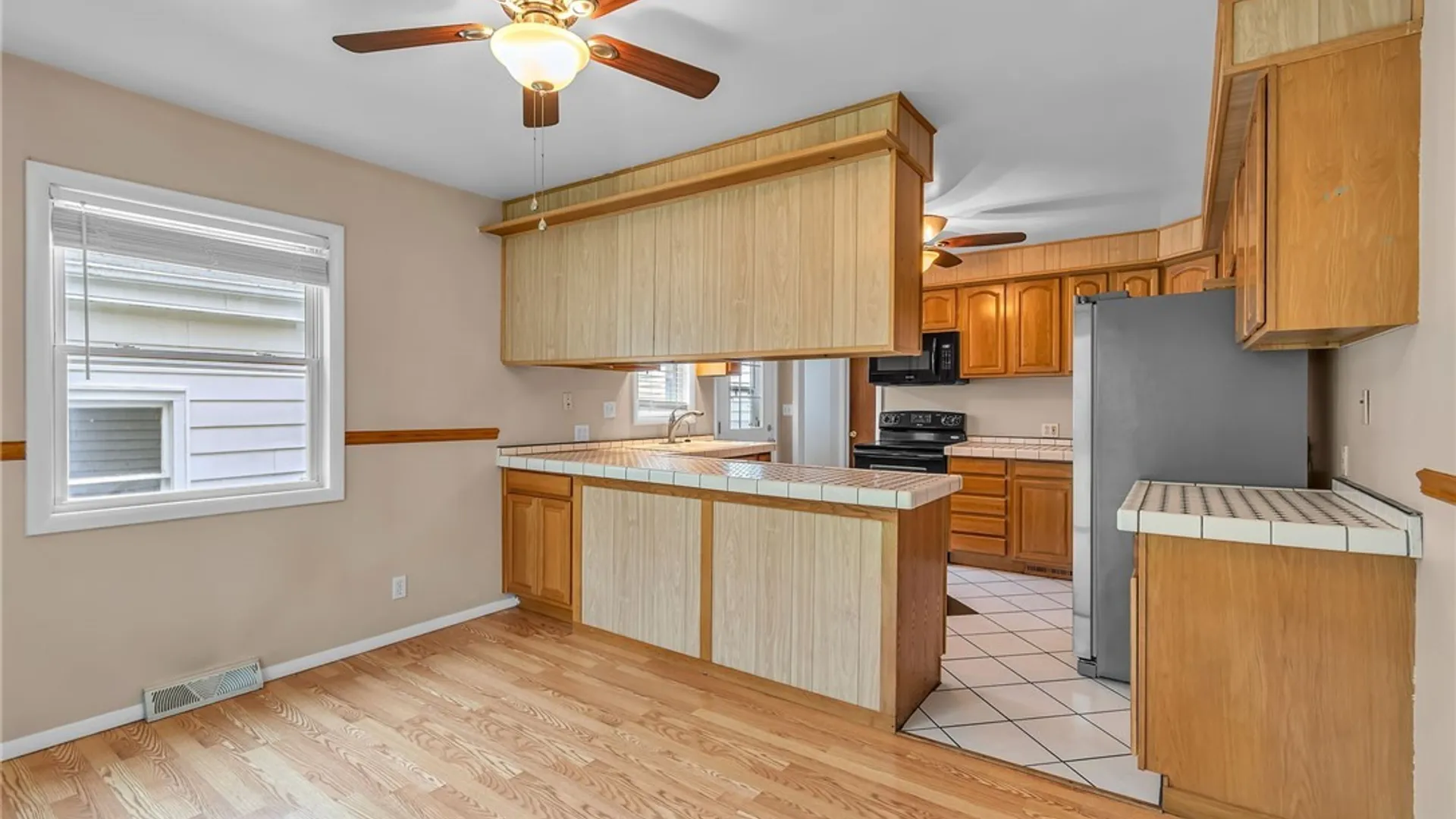 Property at 265 N 5th Street, Lewiston, NY 14092 11