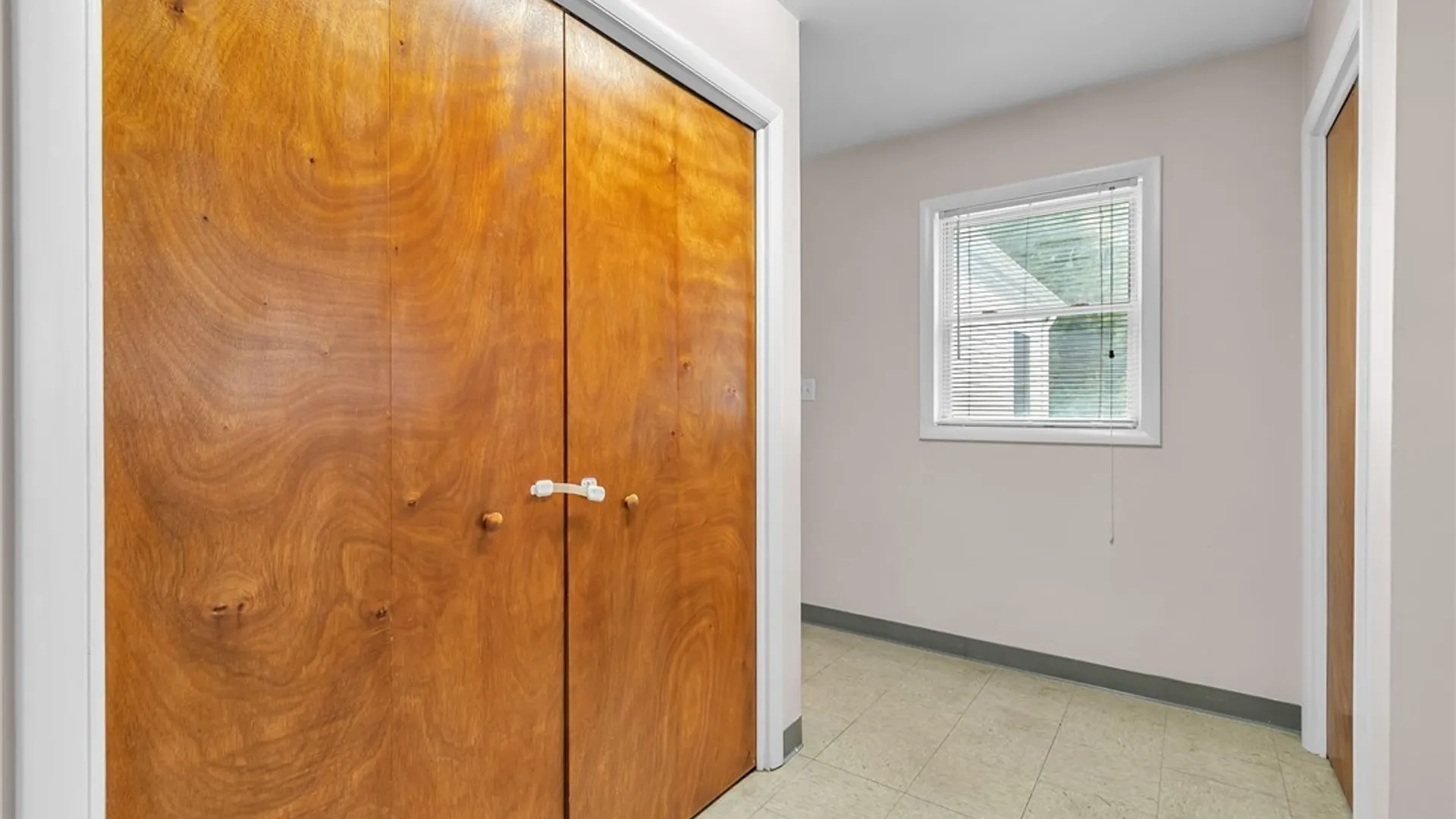Property at 265 N 5th Street, Lewiston, NY 14092 28
