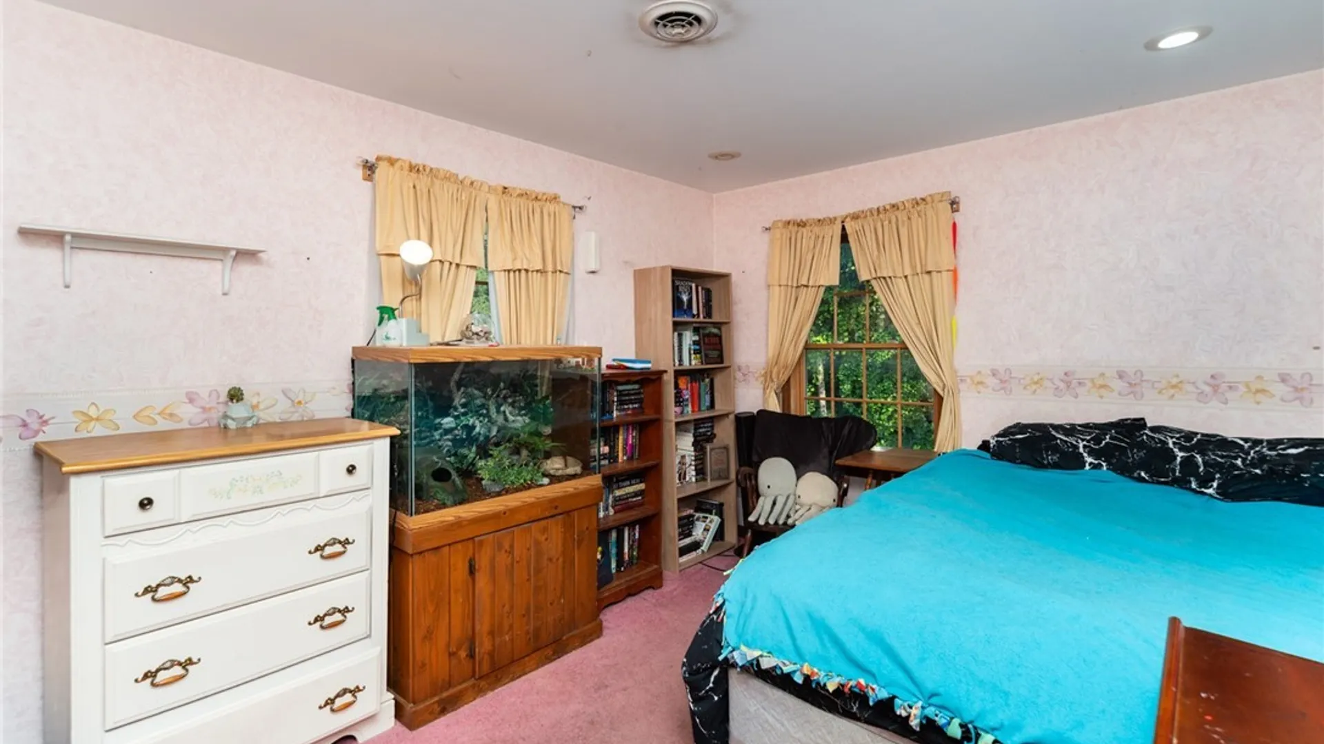 Property at 7 Division Street, Lancaster, NY 14026 22