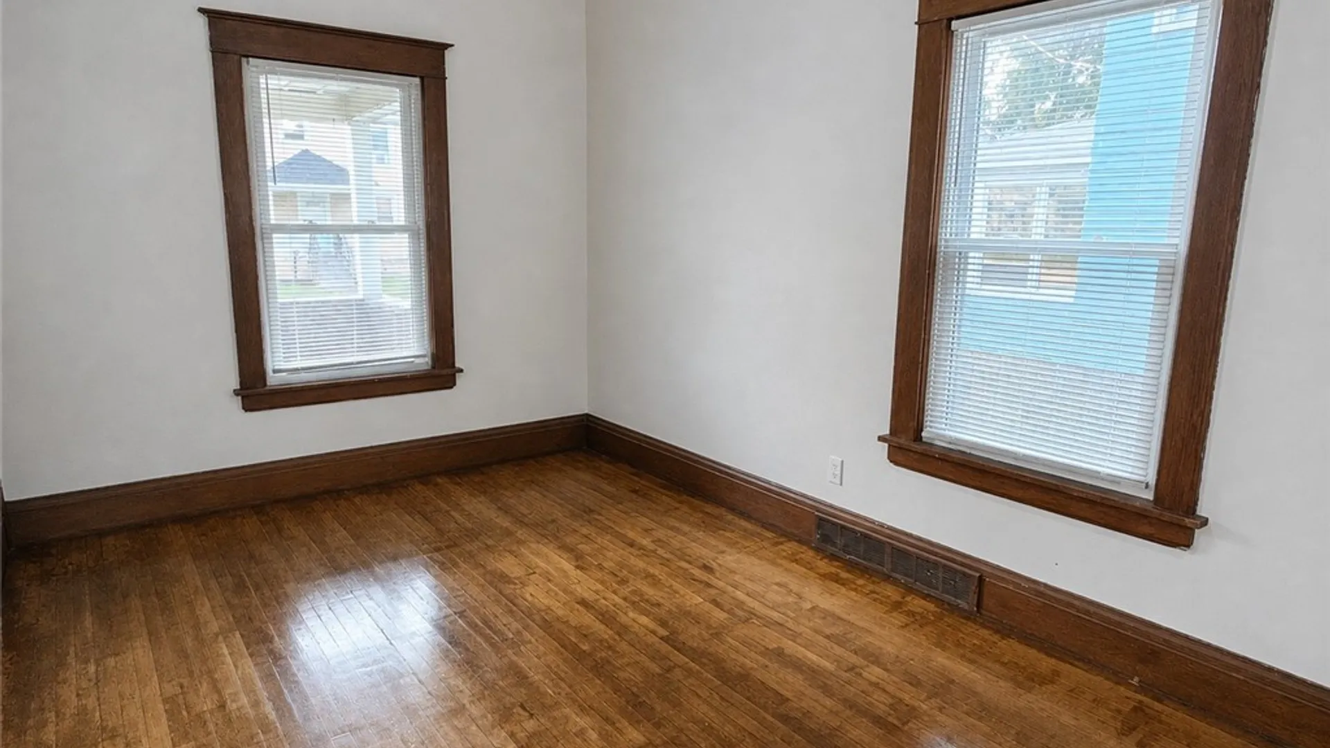 Property at 52 Winterroth, Rochester, NY 14609 4
