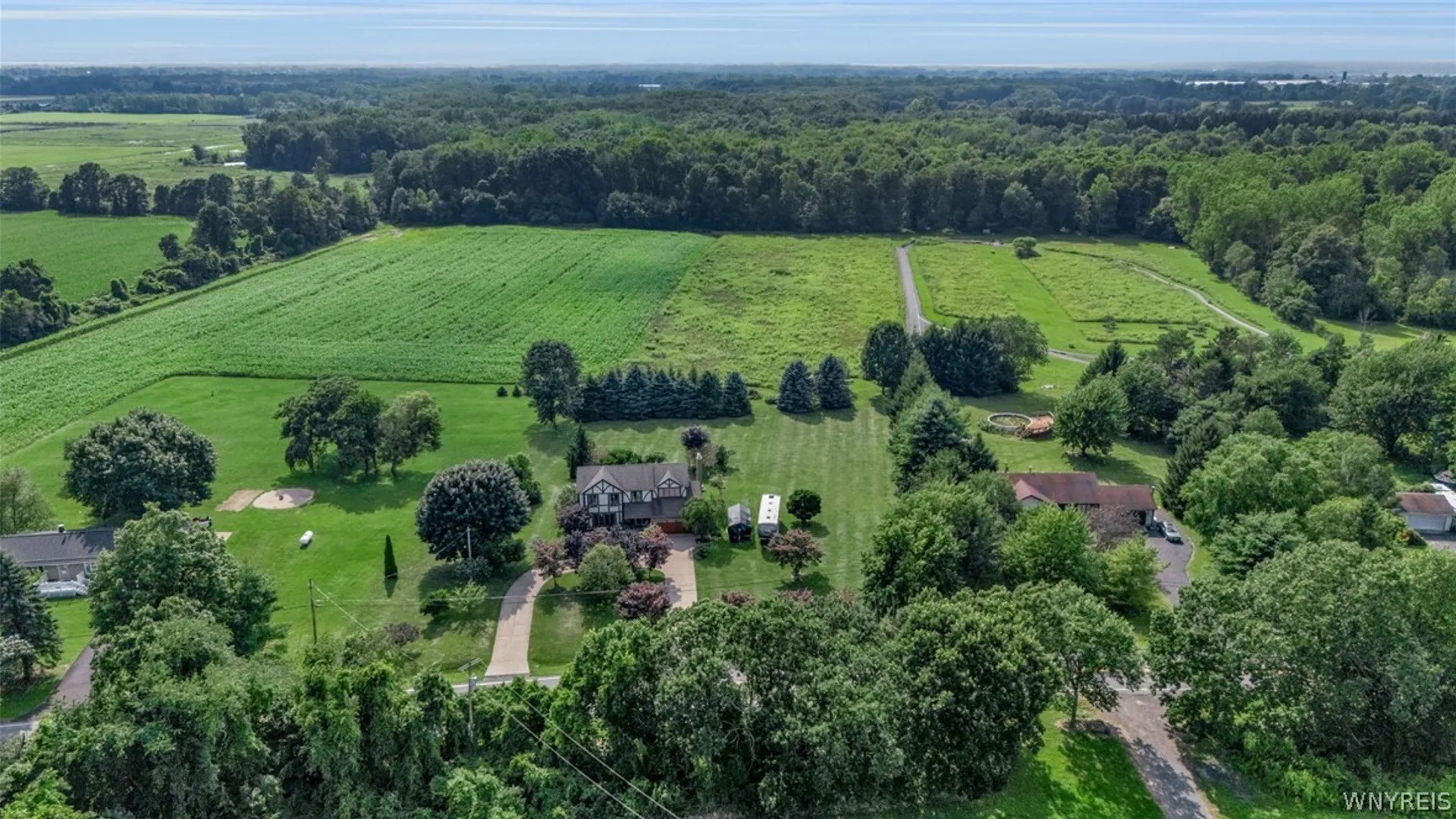 Property at 4568 Royalton Center Road, Royalton, NY 14067 43