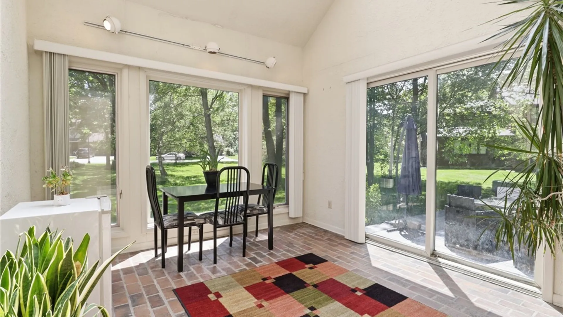 Property at 12 Skylark Court, Amherst, NY 14051 35