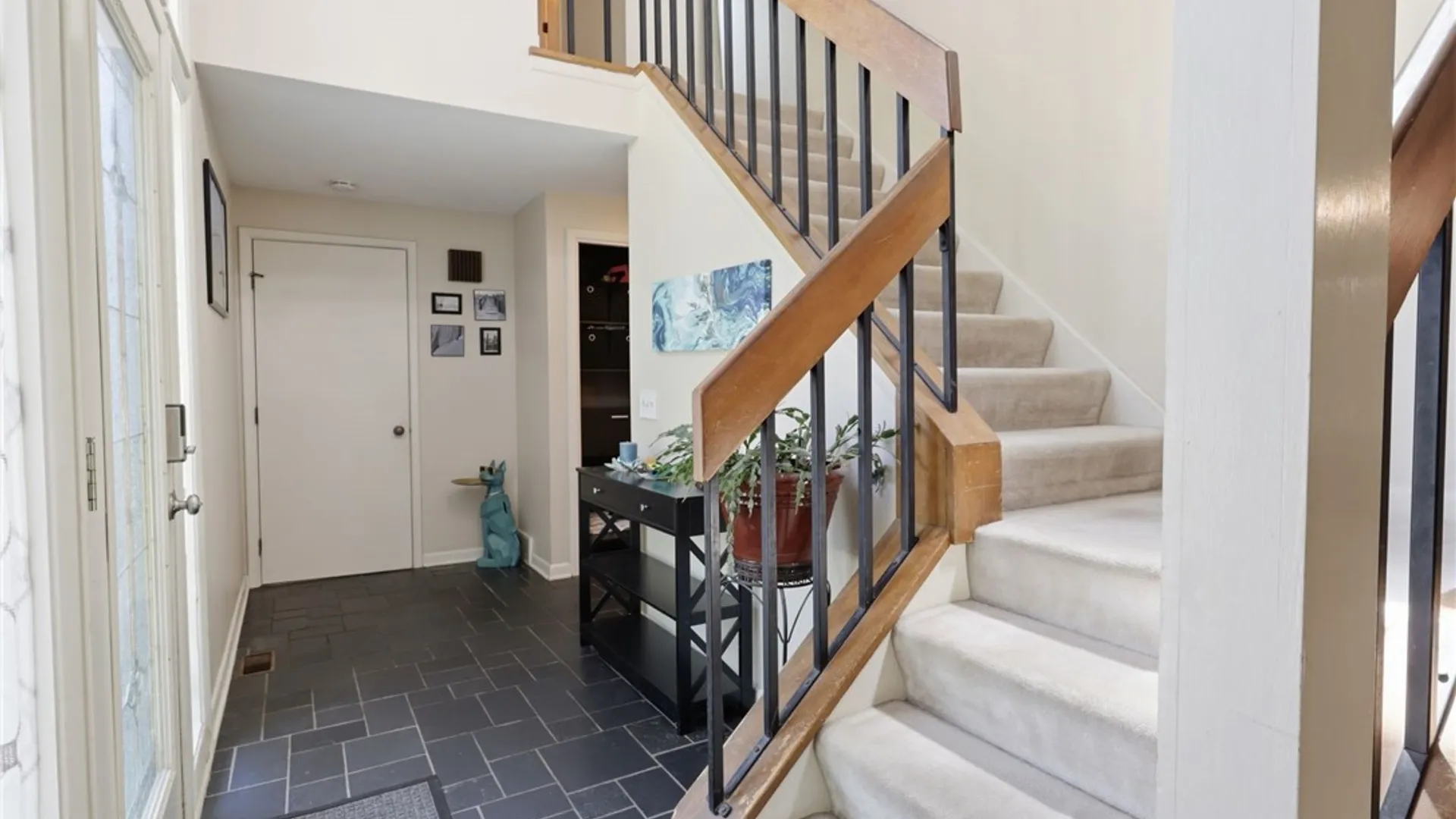 Property at 12 Skylark Court, Amherst, NY 14051 4
