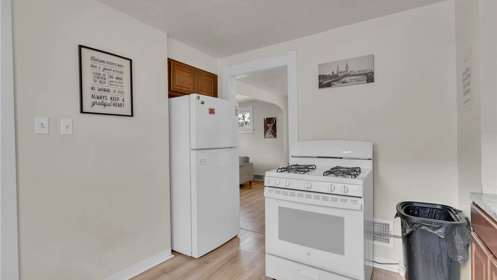 Property at 108 Roosevelt Avenue, Buffalo, NY 14215 15