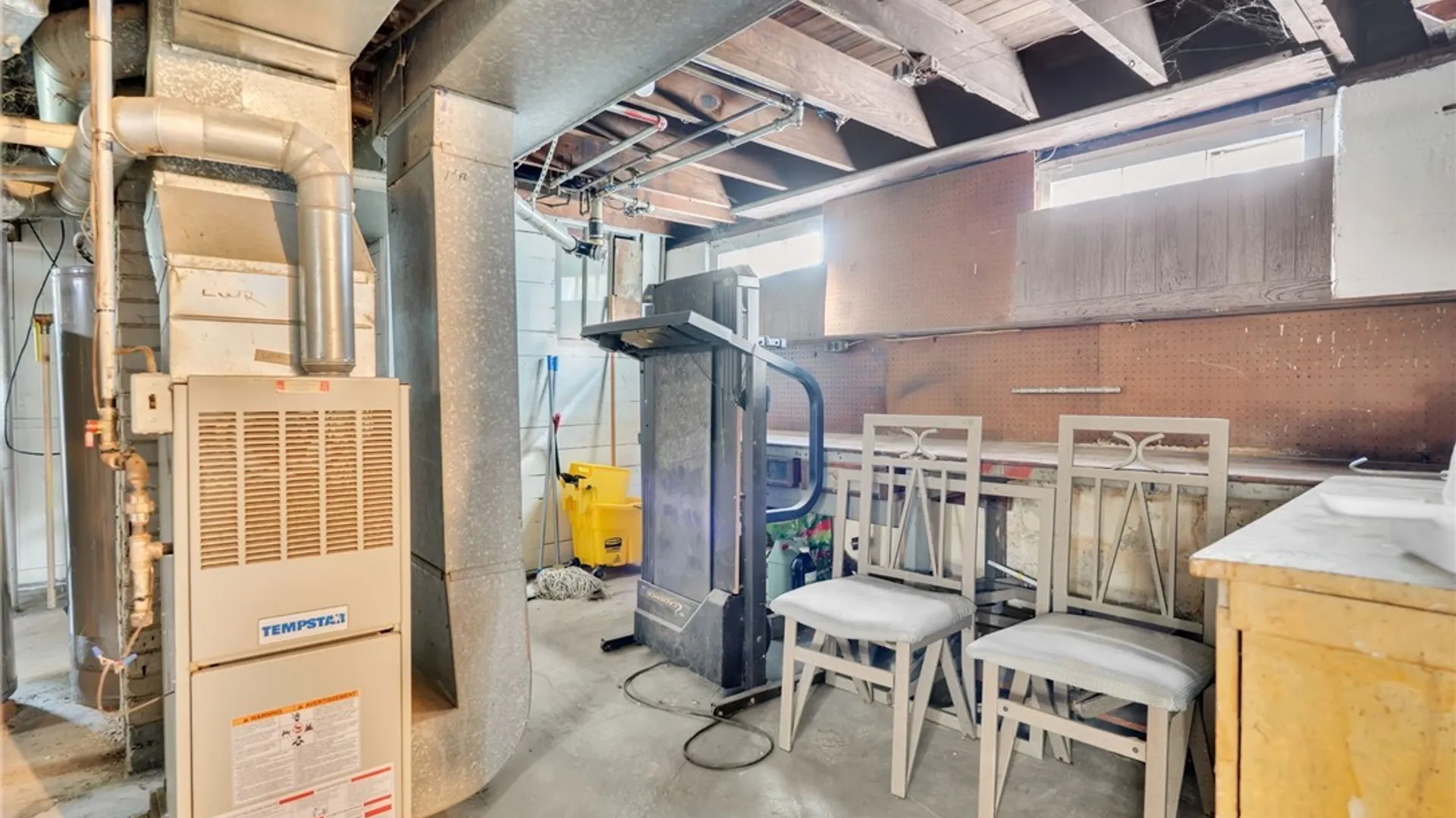Property at 108 Roosevelt Avenue, Buffalo, NY 14215 42