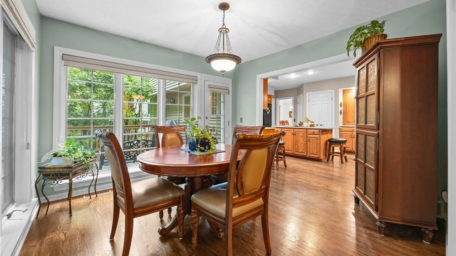 Property at 14 Barrington Hills, Pittsford, NY 14534 17