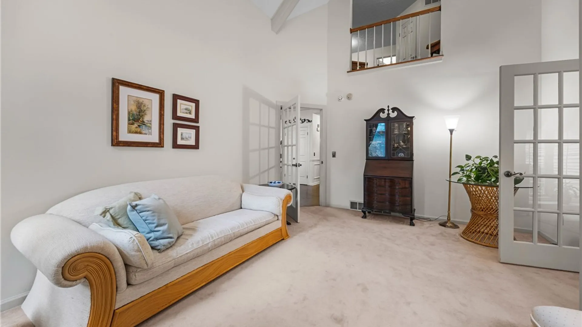 Property at 14 Barrington Hills, Pittsford, NY 14534 9