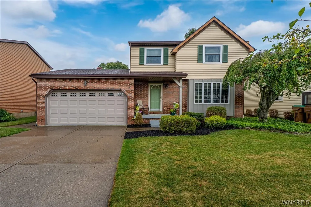Property at 81 Jessica Lane, Cheektowaga, NY 14043
