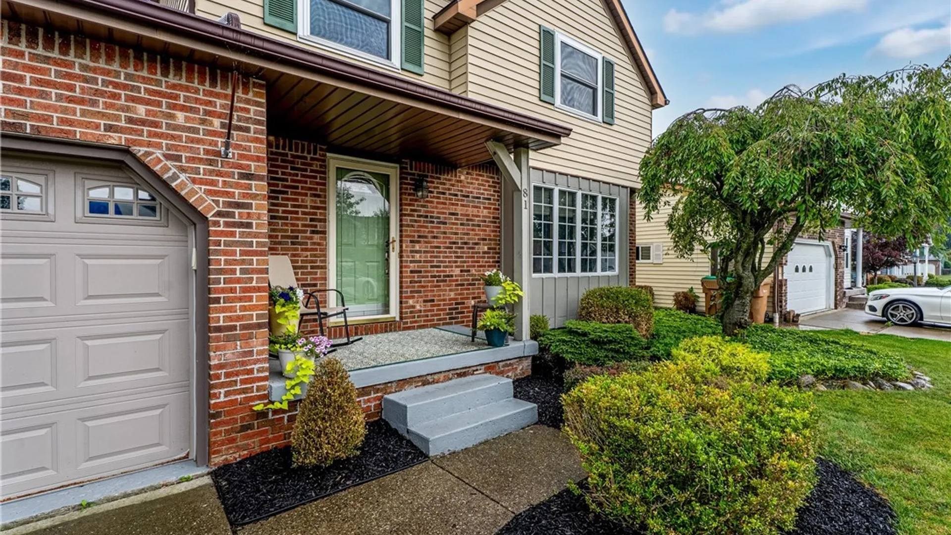 Property at 81 Jessica Lane, Cheektowaga, NY 14043 4
